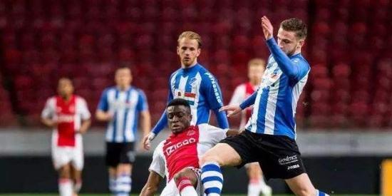 赛时上座与 赛时上座与