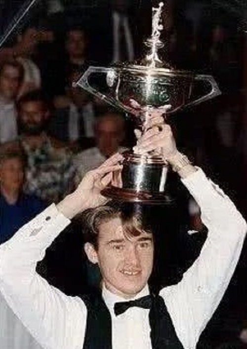 主场观众的 主场观众的